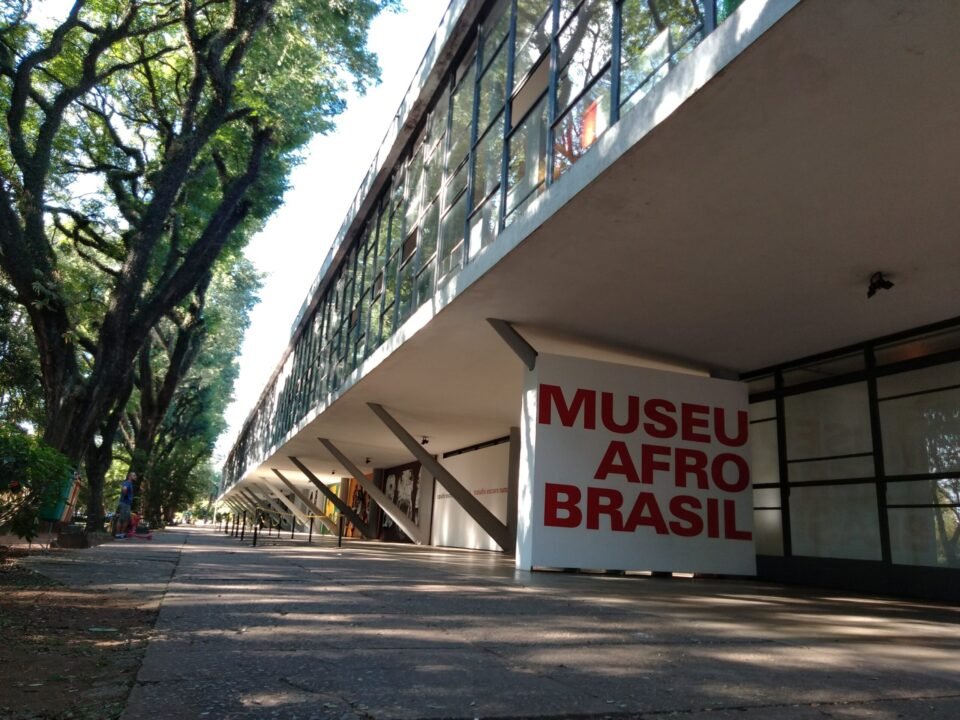 Museu Afro Brasil vaga Bibliotecária(o)